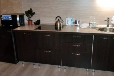 У глазного Центра Мулдашева «Аллаплант», Дворец Спорта