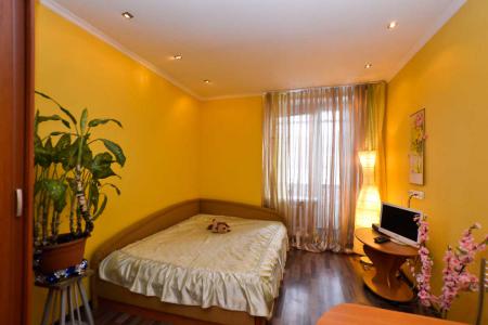 Новый дом у метро Звездная