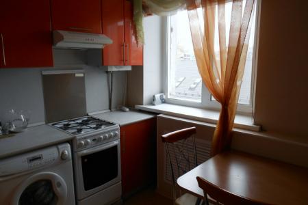 Сдаю квартиру от хозяина рядом с Московским вокзалом на часы, ночь, сутки, короткие сроки