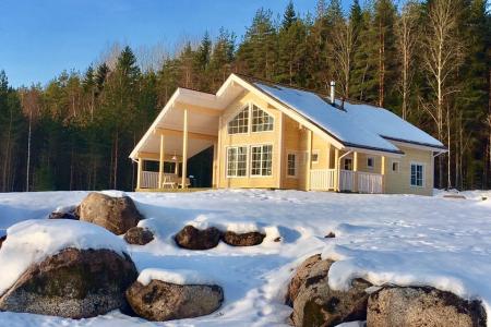 Коттедж с 4 спальнями, сауной и камином на Новый год