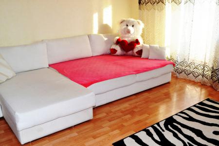 Уютная квартира в Челябинске на ул.Скульптора Головницкого