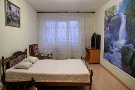 3-х комнатная квартира в Индустриальном районе