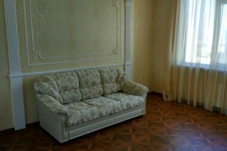 Однокомнатная квартира посуточно на Летчиках