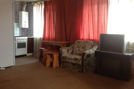 Небольшая уютная квартира – студия недалеко от пл. Победы