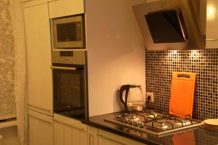 Двухкомнатная квартира рядом с Центром