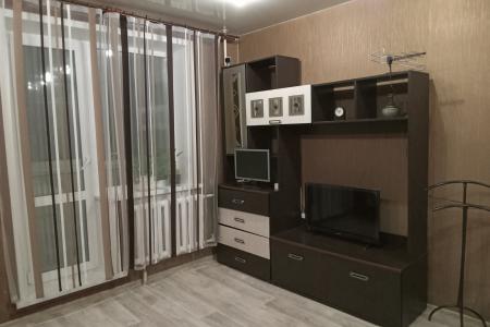 Однокомнатная квартира с большой кухней и лоджией