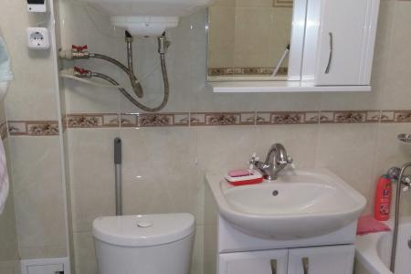 Посуточно 1 комнатная новая ,уютная квартира на Героев Севастополя 60