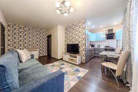 Двухкомнатная на  главном проспекте Независимости, возле ЦУМа и метро пл.Коласа