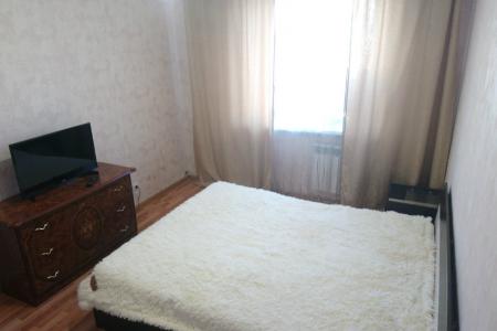 2 кв район Торгового Центра Остров