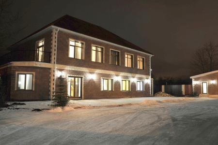 Аренда коттеджа с банкетным залом `Лисий нос`