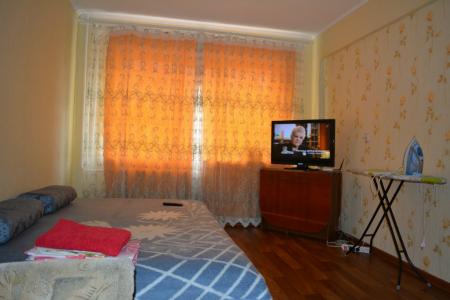 1-комнатная Комсомольский бульвар 2Б