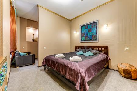 Гостевые комнаты на Невском пр-те 47