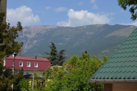 Частный дом в Ялте р-н Чайной горки