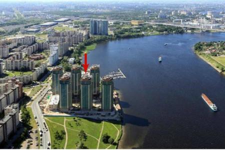вид на Неву 15 мин пешком метро