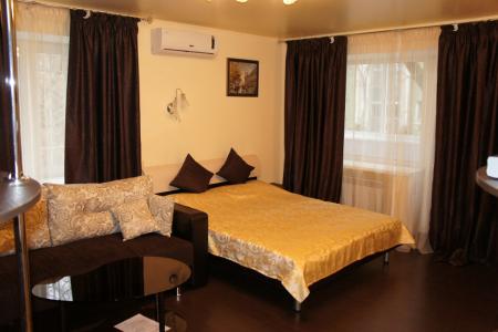 На Сакко и Ванцетти, 54 однокомнатная квартира-студия в Центре