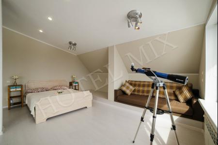 Студия, 70 м², 3/3 эт.