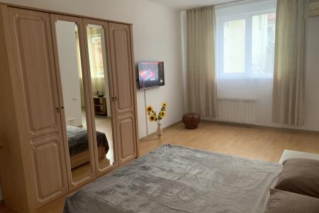 Просторная квартира рядом с морем (самый центр Сочи)