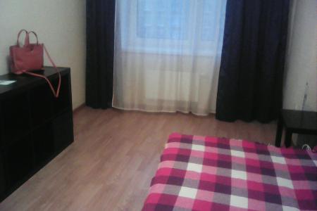 Сдаётся чистая,уютная,тёплая квартира в новом доме на 20 этаже рядом с ТЦ"Иремель"