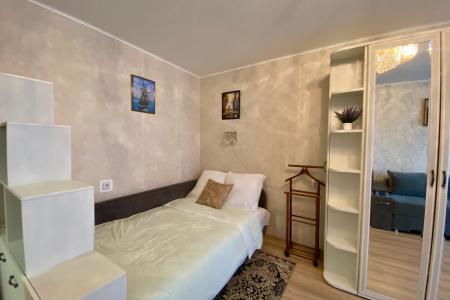 Уютная большая квартира на Богатырском проспекте