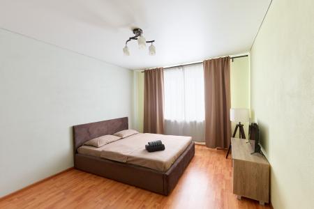 1-комнатная квартира рядом с "Ледовой ареной" и бассейном "Олимп"