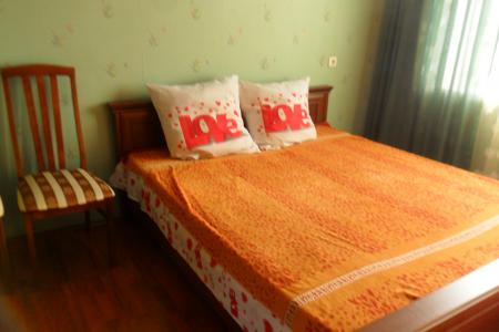 Чистая,теплая однокомнатная квартира !