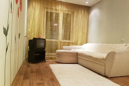 1 комнатная квартира на Взлетке