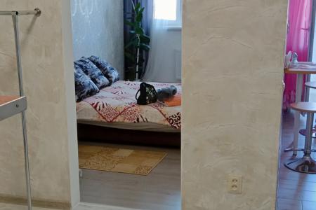 Сдается  квартира в Зеленой роще напротив юридического института от собственника