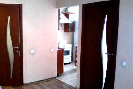 Двухкомнатная малогабаритка на Свердлрова 73