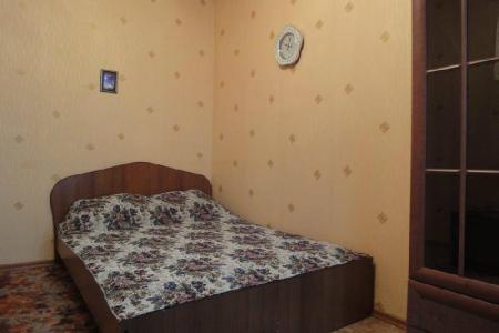 Сдам квартиру посуточно: 1-к квартира 39 м² на 5 этаже 9-этажного кирпичного дома