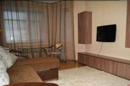 элитная квартира на часы, сутки в центре