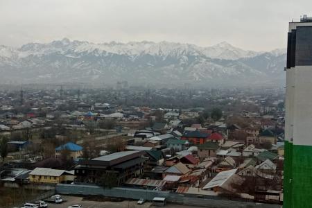 Чистая и уютная квартира с видом на горы