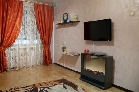 Новая 1-комнатная квартира на сутки в Минске. НЕМИГА