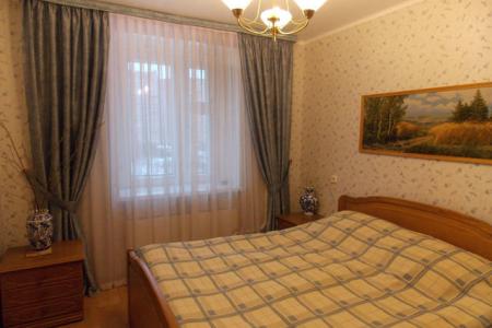 Сдам на сутки 1комн.квартиру г.Уфа ул.Софьи Перовской