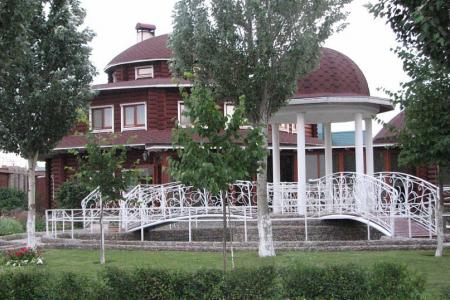 Уютный коттедж в Пазелах