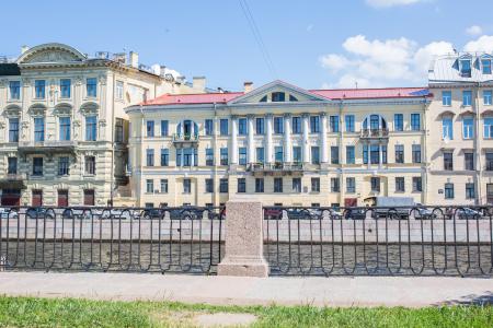 апартаменты с видом на воду