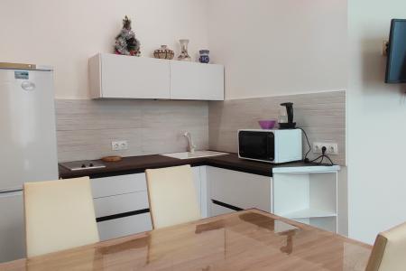 Евро-студия у парка