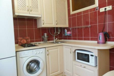 Сдам 2-х комнатную квартиру посуточно в центре