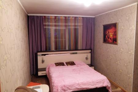 1-комнатная квартира с хорошим ремонтом. Чистая, уютная, полностью укомплектована.