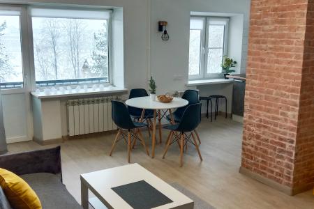 200 метров от Кремля и вид на реку