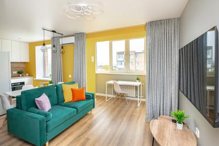 Яркая уютная квартира