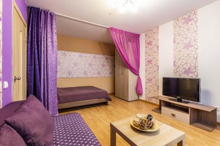 Уютная,  светлая  однокомнатная   квартира  в  Кировском  районе  в  жк  Рассветный