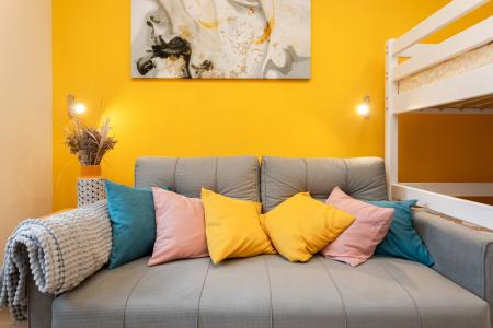 ПоСутки в Пионерском Yellow studio by the sea