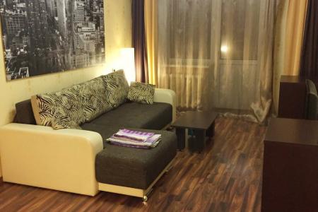 однокомнатная квартира рядом станция метро "Советская"