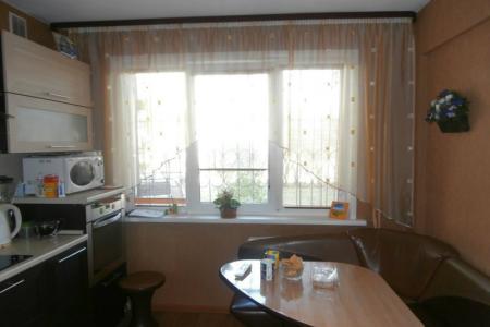 Сдаю 2х комн.кв. Первомайская,27 А