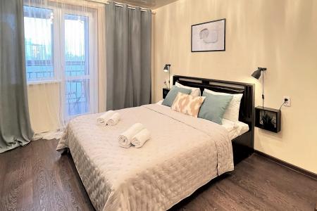 1-к. квартира на правом берегу в активном центре городе у метро "Березовая роща", по адресу: ул. Фру