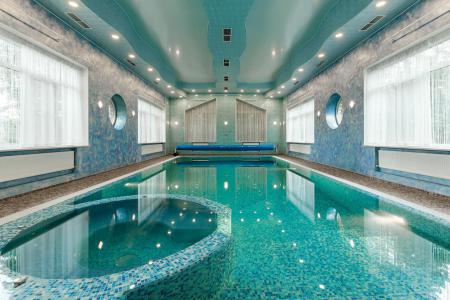 Коттедж 1140 м2 на участке 24 сотки