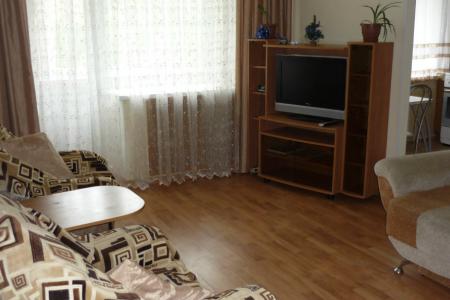 Сдаётся 2-ком. кв. для командировочных.