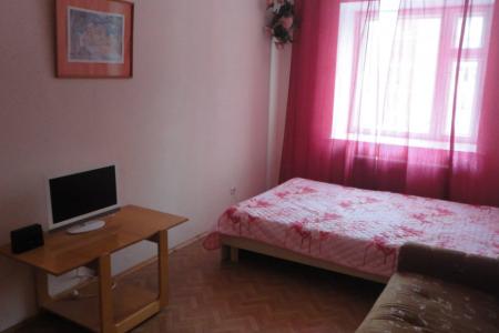 Однокомнатная квартира рядом Больничный городок рядом МЧС,ДСААФ