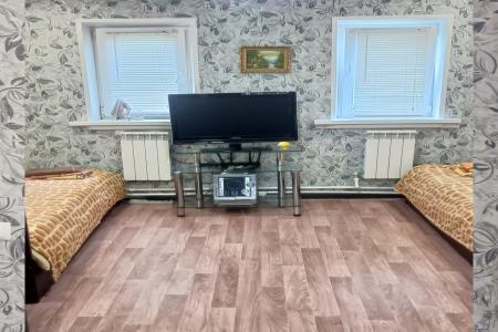 Сдается посуточно дом в частном секторе на въезде в город, район слобода Ламская