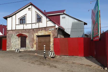 2 квартиры в частном доме